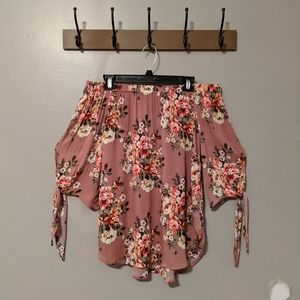 NWT Staccato Off Shoulder Floral Blouse w/ Ties